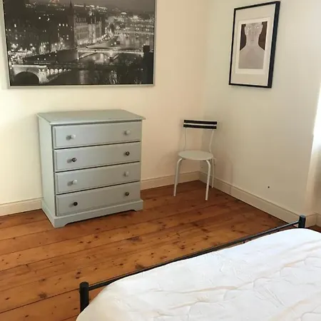 Charming 5-bedroom House In Croix-chapeau, La Rochelle, France Croix-Chapeau